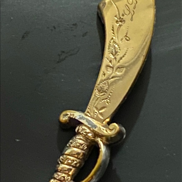 Victorian Antique Gold Filled Etched Scimitor Sword Pin Brooch - Picture 2 of 8